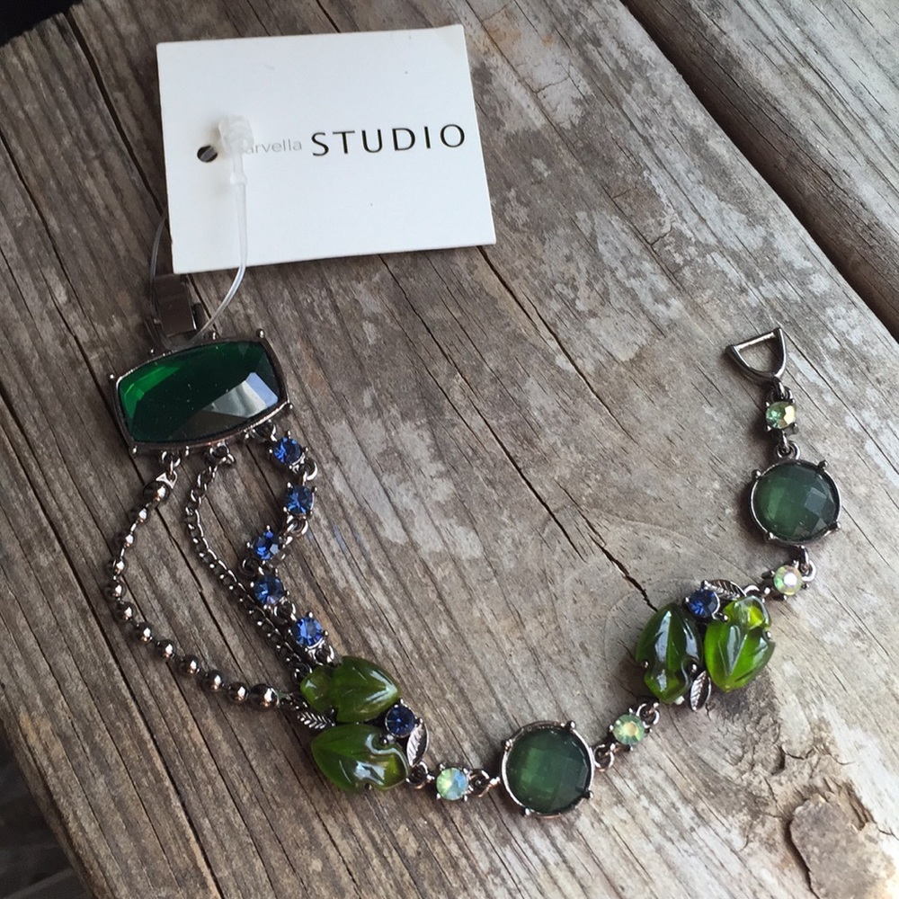 NWT Marvella green gun metal swag bracelet
